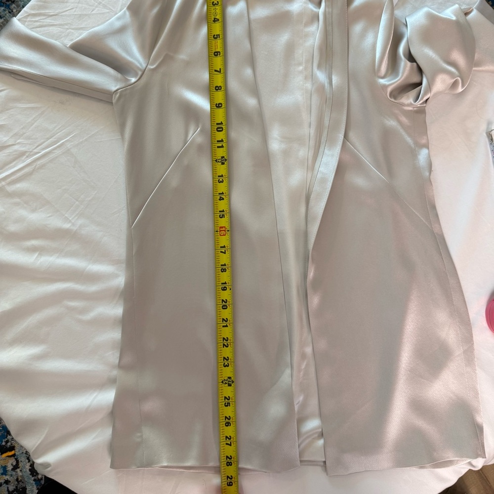 NWT Galvan London Platinum Silk Bell Sleeve Jacket Bridal Quiet Luxury‎ Luxe 8 - Picture 11 of 13
